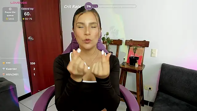 Adhhaaraaa_ Live XXX-chat