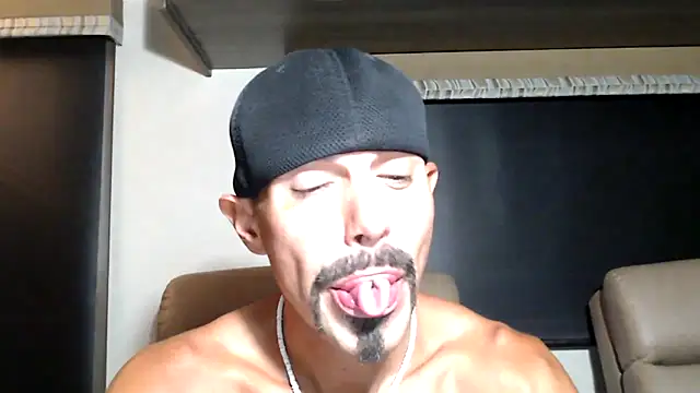 ThickD2C Chat XXX in diretta