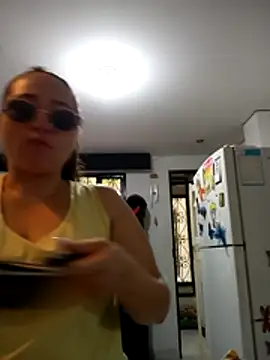 دردشة SabrinaVantress الجنسية المباش رة