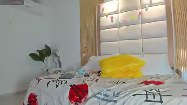 Taylor_Royal_'s Webcam Show