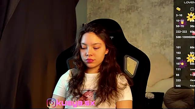 KusyaSex's Live XXX Chat