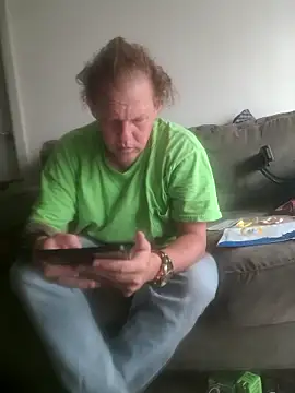 yourMasterisBored ওয়েবক্যাম শো