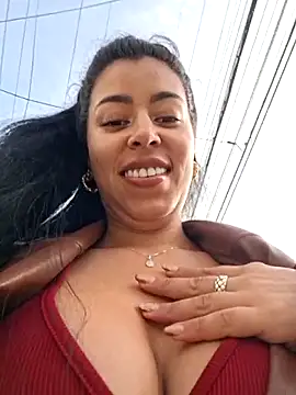 Онлайн чат XXX Luianna