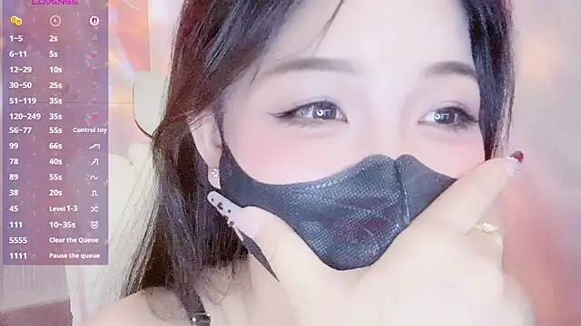 Chat +18 de Emily_mmialody ao vivo