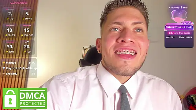 SebastianMaximoff_: διαδικτυακό σόου στην κάμερα