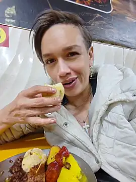 MARILYNMADELENAKOVANOVA's Live XXX Chat