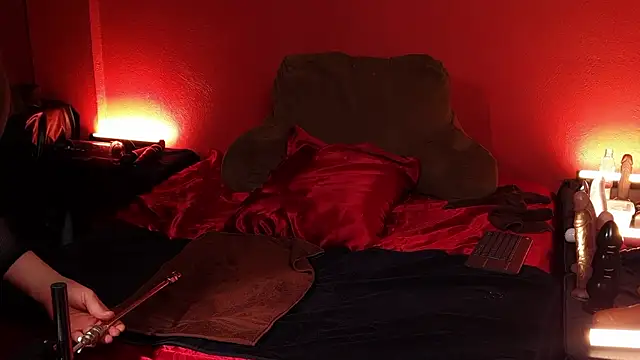 Онлайн чат XXX JenniferCD