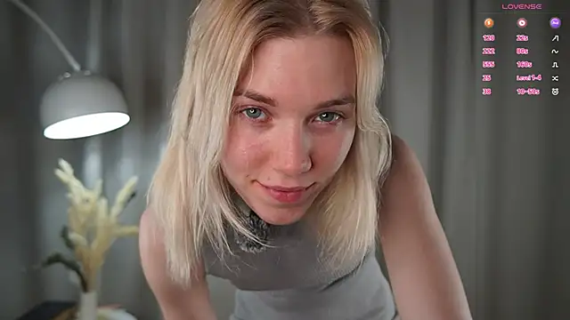 DianeHonnette's Live XXX Chat