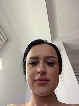 Katty_Pery Chat XXX in diretta