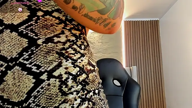 CALANTHELOVE1's Live XXX Chat