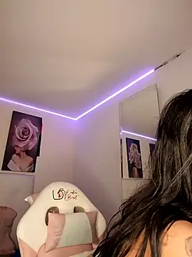 Chatroom XXX en direct de SamathaMay