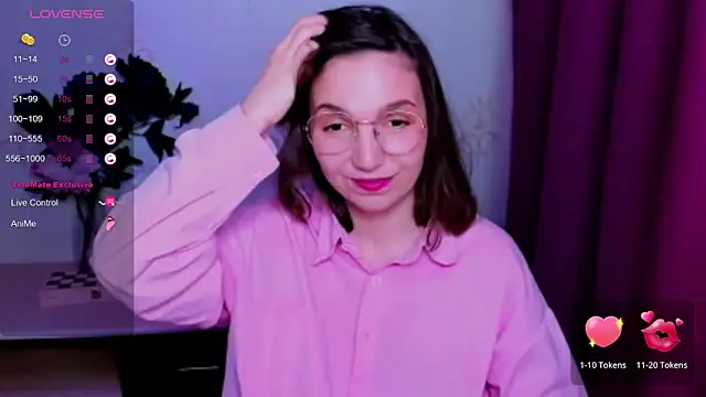 KindHazelHere_ live XXX chat