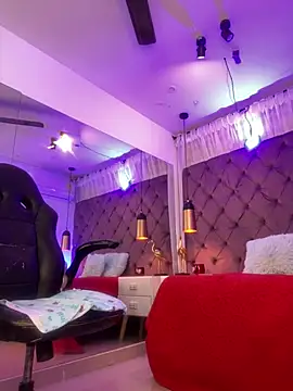 Auri__: онлайн-секс-чат