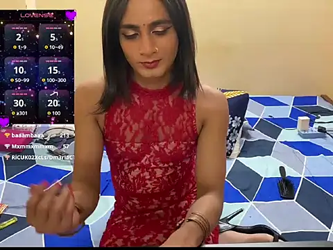 LuvLayla 在線直播表演