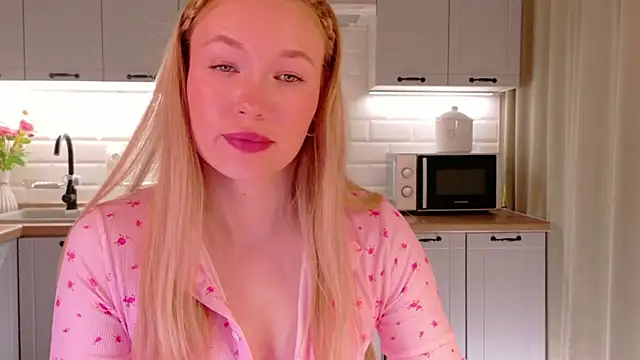 Veronika_Mitchel Adlı Modelin Canlı XXX Sohbeti