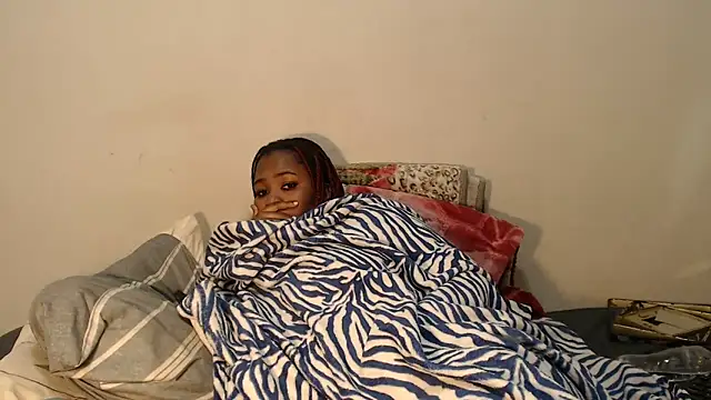 Czat XXX na żywo – SexyEbonyy_