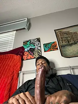 BigPrettyDick777 在線直播表演