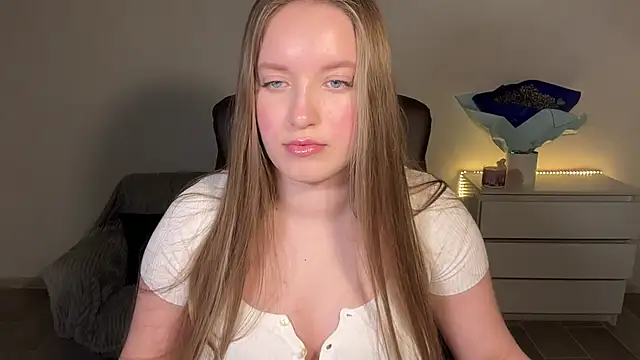 EvaMaddison's Live XXX Chat