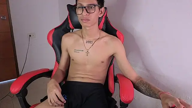 Webkamerová show sung_yol