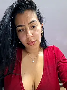 Luiannan Live XXX chat