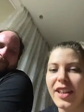 MochiNy4n – webcam-show