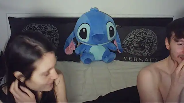 SoftEdgeBoy Webcam Show