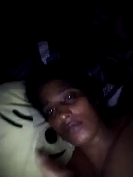 Baby_P webkamerás műsora