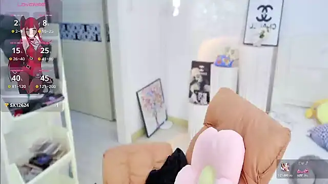 Freylly Chat XXX live