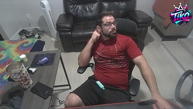 Zander823 élő XXX-chatje