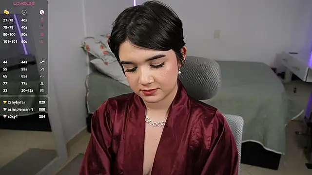 Chat XXX en directo de cute_eyesss