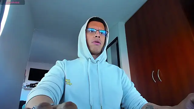 _John_Boy_ Adlı Modelin Web Kamerası Şovu