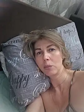 stellahere8's Live XXX Chat