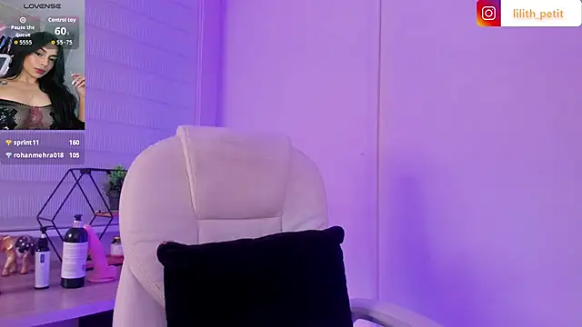 Czat XXX na żywo – lilith_petit_