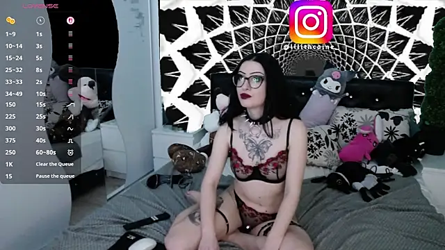 Lilithcaine Adlı Modelin Web Kamerası Şovu