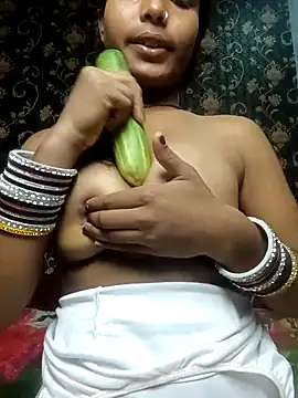SexyKavya_69's Webcam Show
