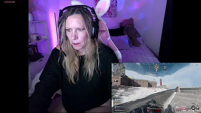 ArchangelTheFrancaise's Webcam Show