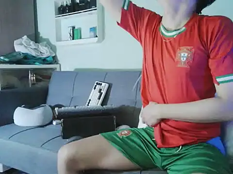 دردشة boyhigh1997 الجنسية المباشرة