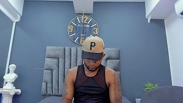 دردشة Robin_Rief الجنسية المباشرة