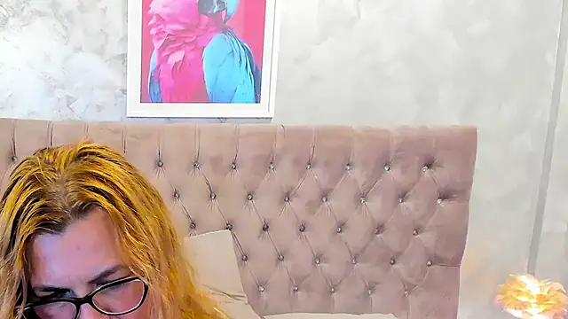 KamaFeelsのライブXXXチャット