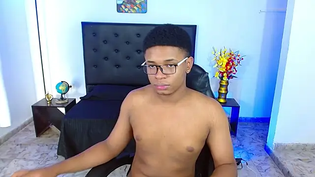 liiam3's Webcam Show