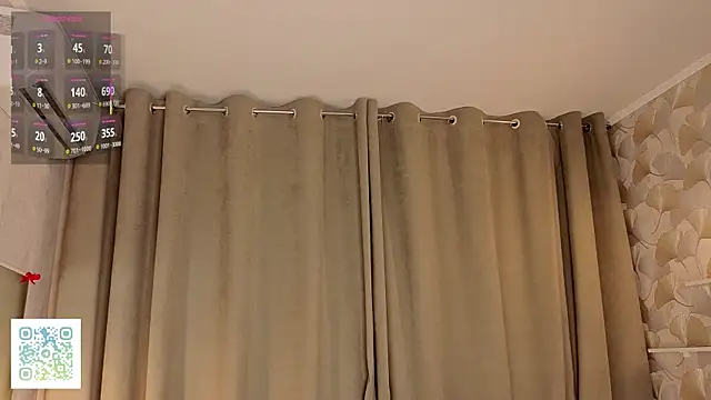 دردشة DaynaMacha الجنسية المباشرة