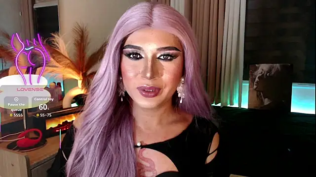 mslilly_croft 即時 XXX 聊天