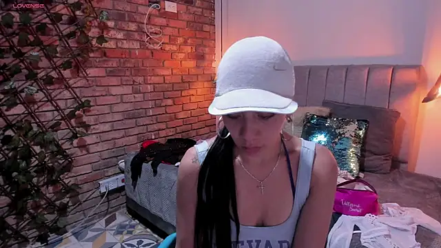 Abril_Fox__ – Live XXX-chat