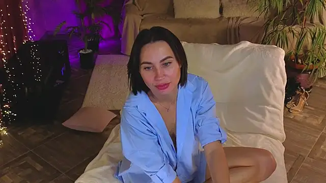 Lilu5107: онлайн-секс-чат