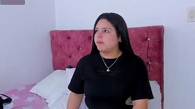 Chat XXX en directo de skyhotgirll