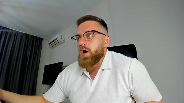 Findom_guy 在線直播表演