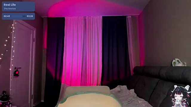 p1nkypawsのウェブカメラショー