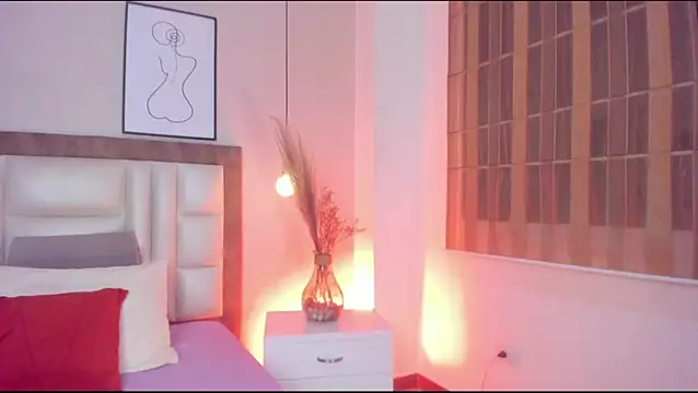 دردشة TessaMonroee الجنسية المباشرة