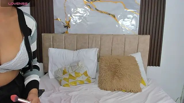 scarlet_fox75 라이브 XXX 채팅