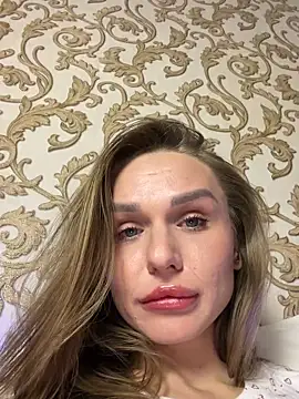 Your__Fetish Adlı Modelin Canlı XXX Sohbeti